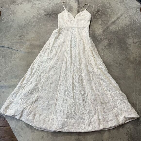BCBG Maxaria Dress Womens 6 Rose Whisper Ivory Lourie Lace Pearl Sweatheart Maxi